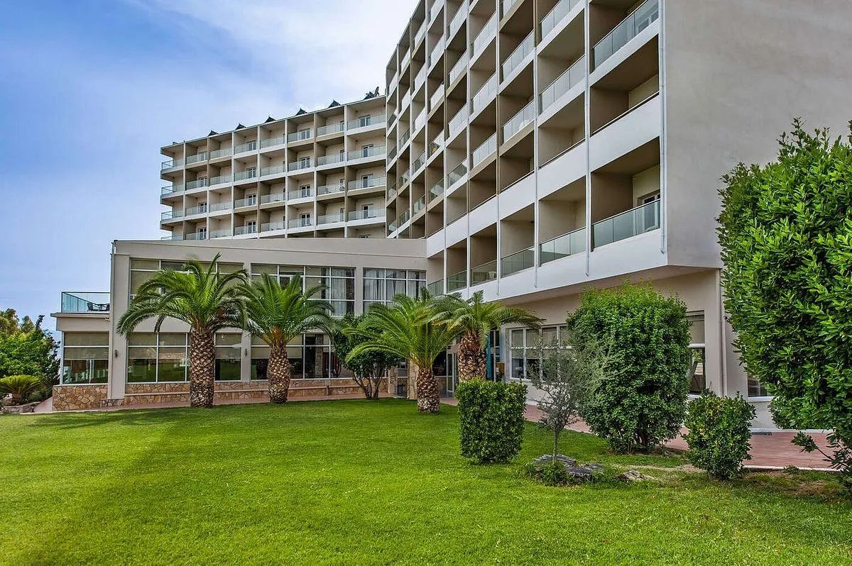 Evia - view 6