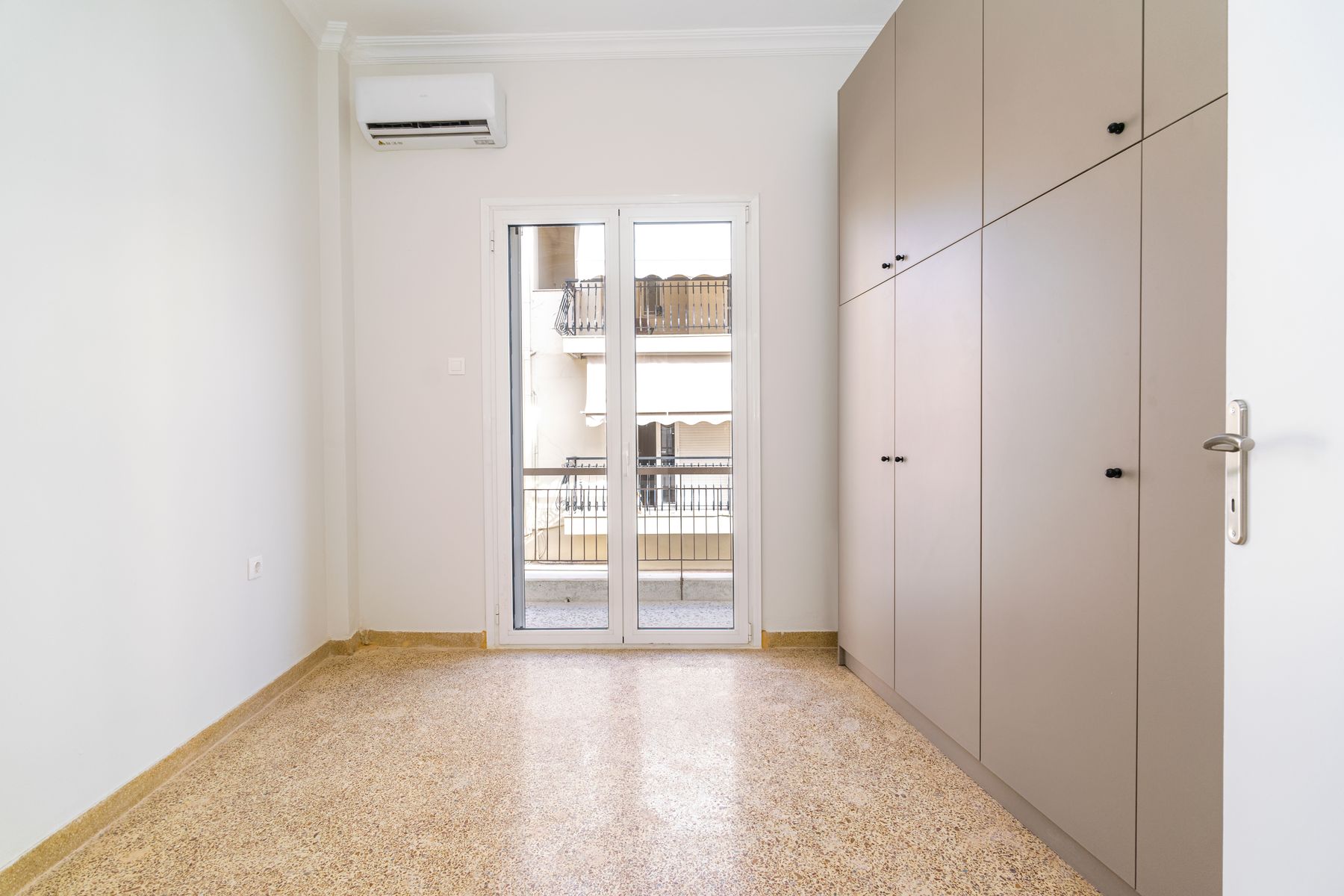 Peristeri - view 6